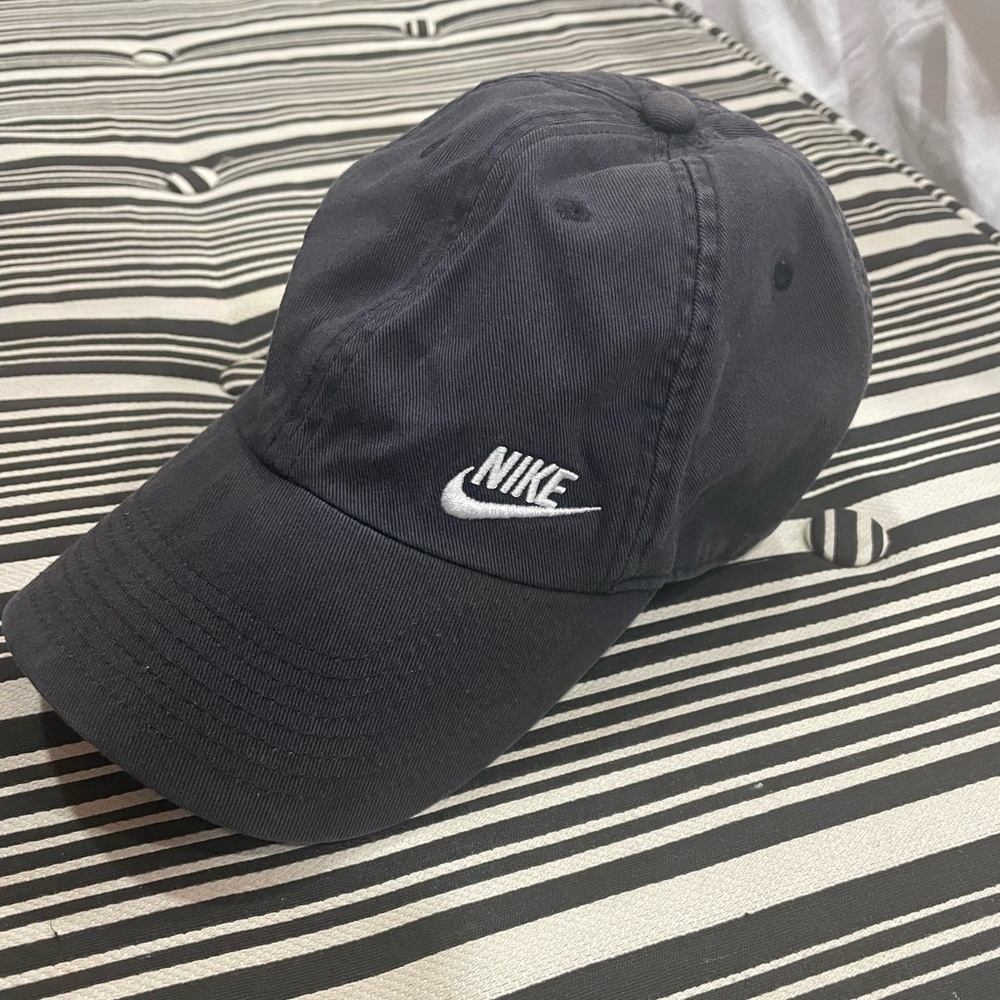 Black Nike baseball Hat with Adjustable Strap